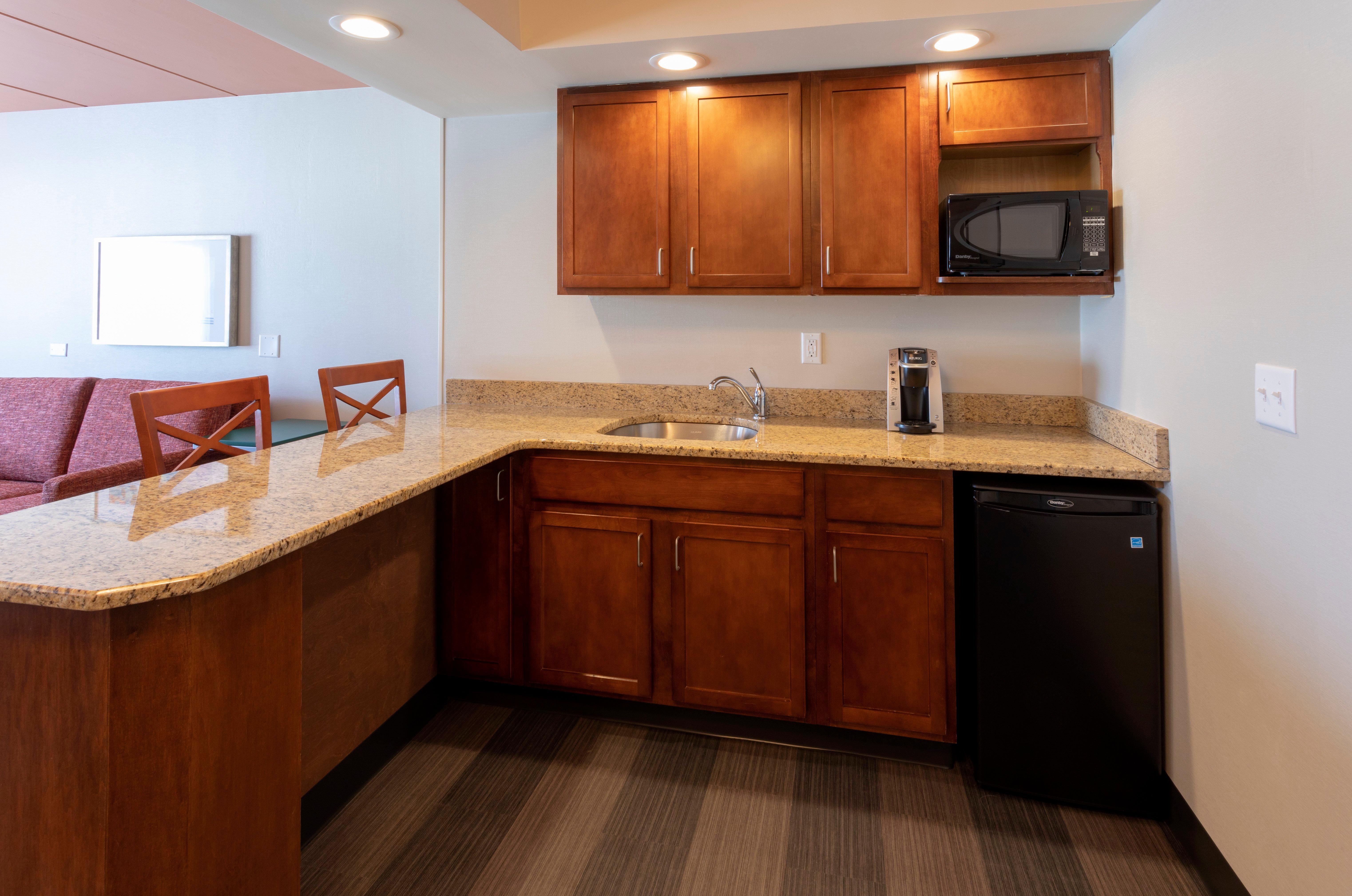 Holiday Inn Marquette By Ihg Exterior photo